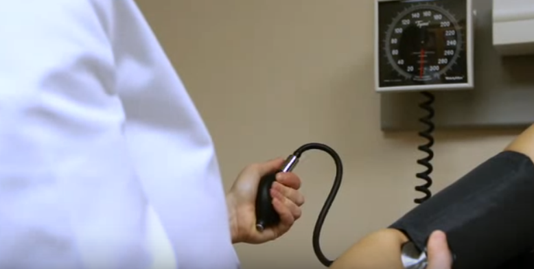 Gobierno provincial incrementa tarifas del Plan de Servicios Médicos Premium