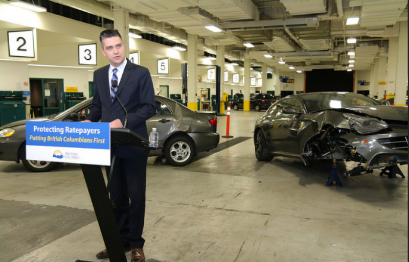 ICBC dejará de asegurar vehículos que valgan $150,000 o más