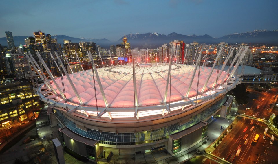 Estadio de Vancouver se viste con los colores de la bandera de Colombia