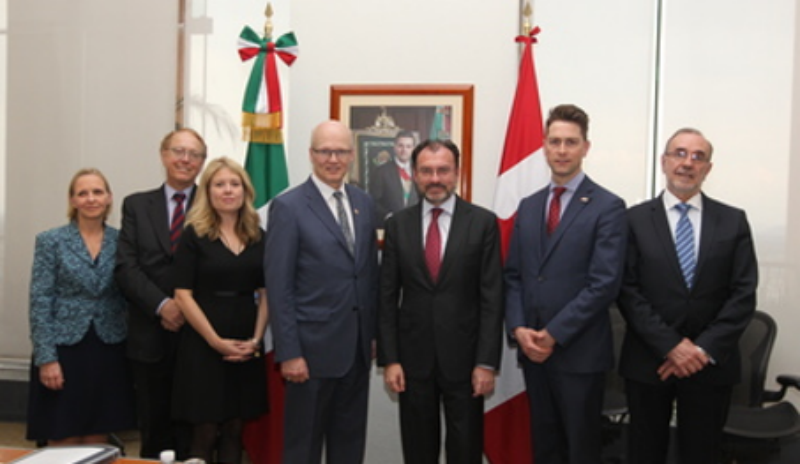 Canciller mexicano se reunió con parlamentarios canadienses