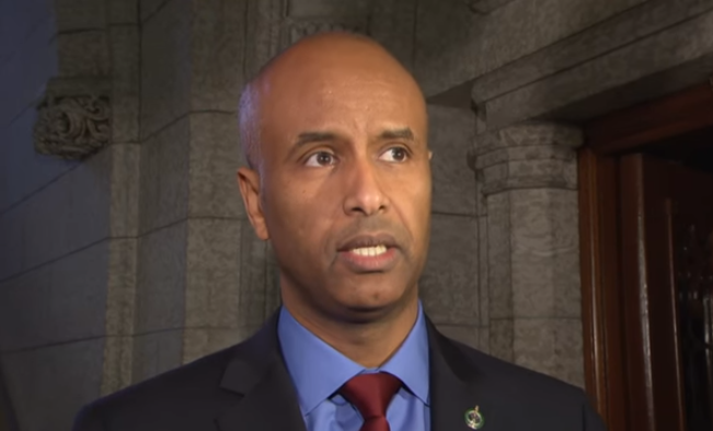 Inmigración Canadá somete a consulta los nuevos cambios a la Ley de Ciudadanía