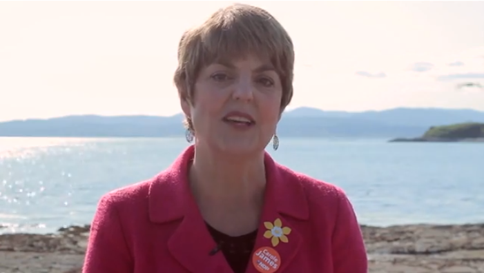 Gobierno provincial reduce tarifas de servicio médico en 50%