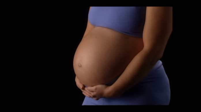 Columbia Británica ampliará licencias de maternidad y por compasión