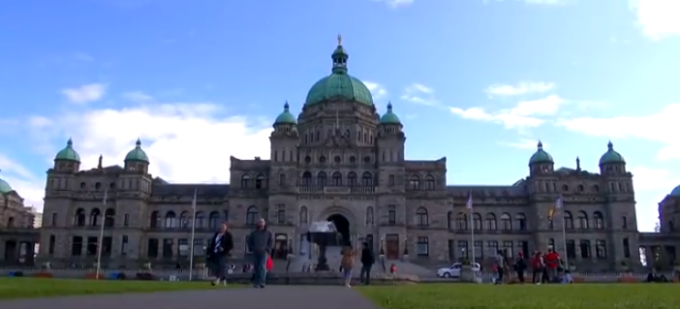 BC presenta legislación para que padres irresponsables cumplan con manutención de sus hijos