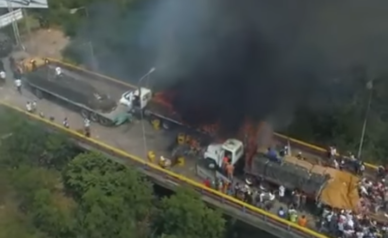 Canadá pide sancionar a quienes quemaron ayuda humanitaria para venezolanos