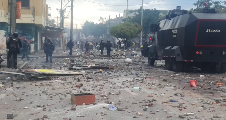 Sindicato canadiense pide a Trudeau condenar represión militar de Gobierno colombiano contra participantes en paro nacional