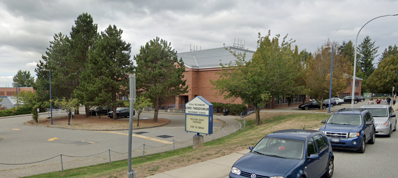 Dos estudiantes heridos y uno arrestado, deja incidente en escuela de Cloverdale