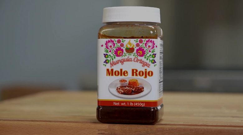 Empresa mexicana inicia exportación de mole a Vancouver