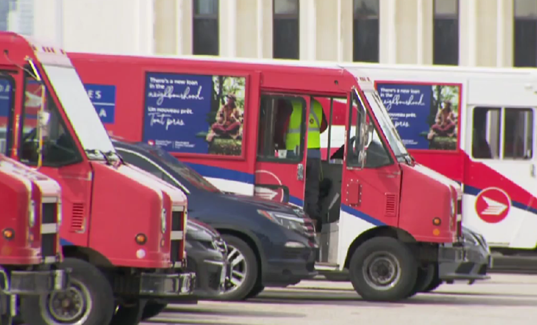 Trabajadores Postales inician huelga con suspensión de horas extras