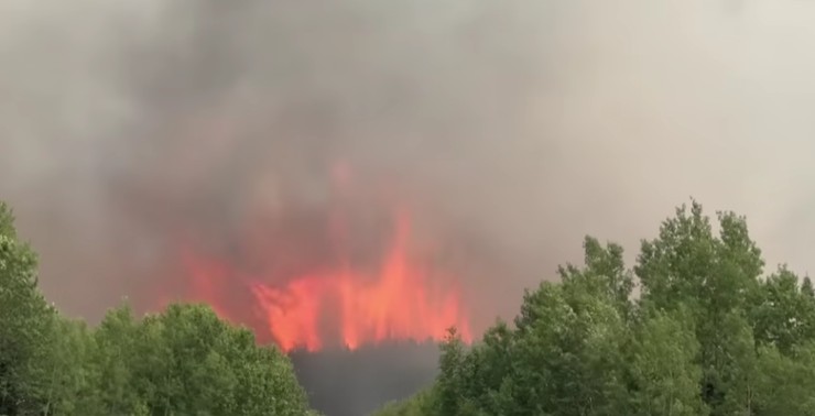 Canadá agradece a bomberos mexicanos por ayudar a combatir incendios en Manitoba