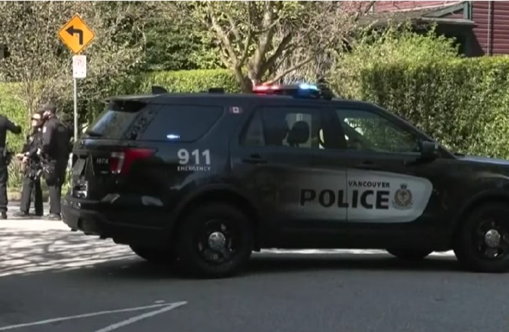 Hombre agrede y orina a una mujer en pleno centro de Vancouver; fue arrestado