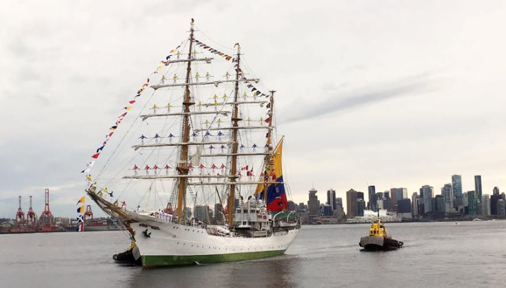 Alcaldía de North Vancouver da la bienvenida al Buque Escuela ARC Gloria