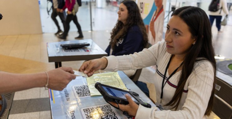 Registraduría colombiana capacita a funcionarios de consulados y Cancillería para elecciones 2026