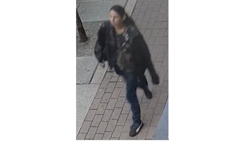 Policía arresta a mujer implicada en apuñalamiento múltiple en Yaletown