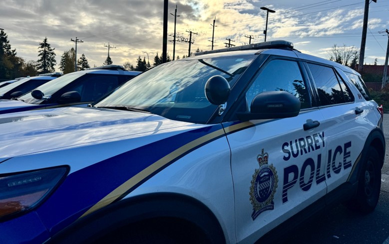 Múltiple choque vehicular en Surrey deja 3 heridos