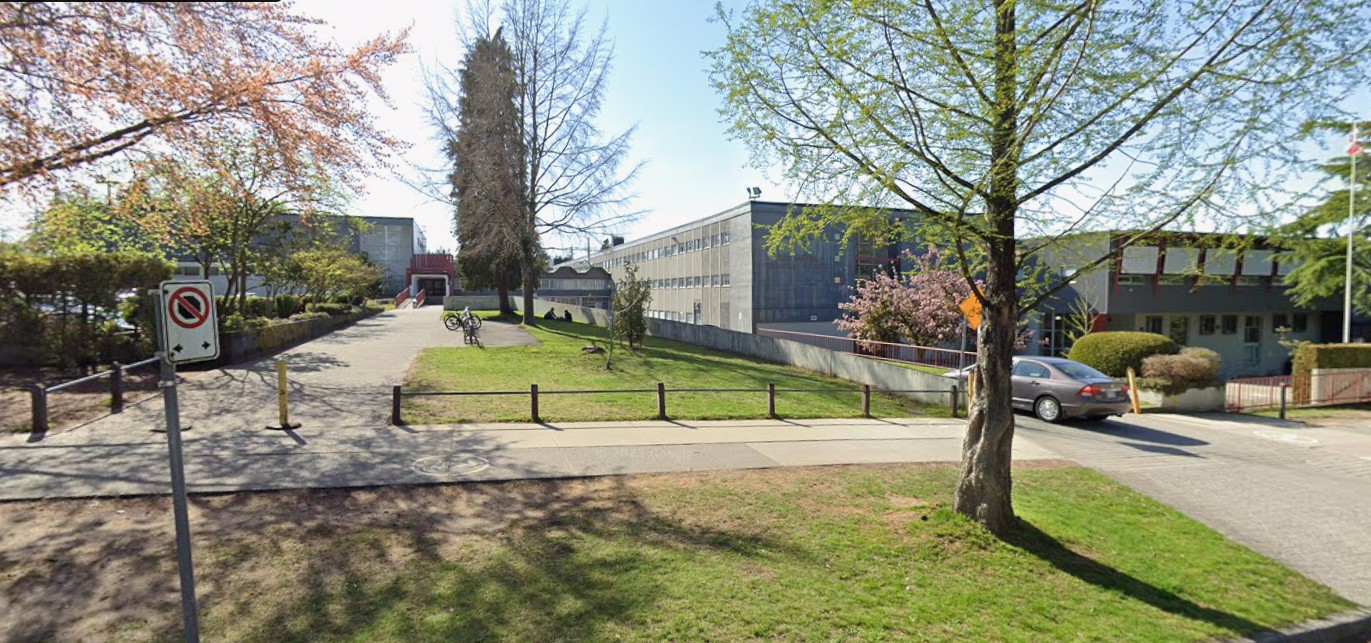 Apuñalan a un adolescente durante un partido de baloncesto en un colegio de Vancouver