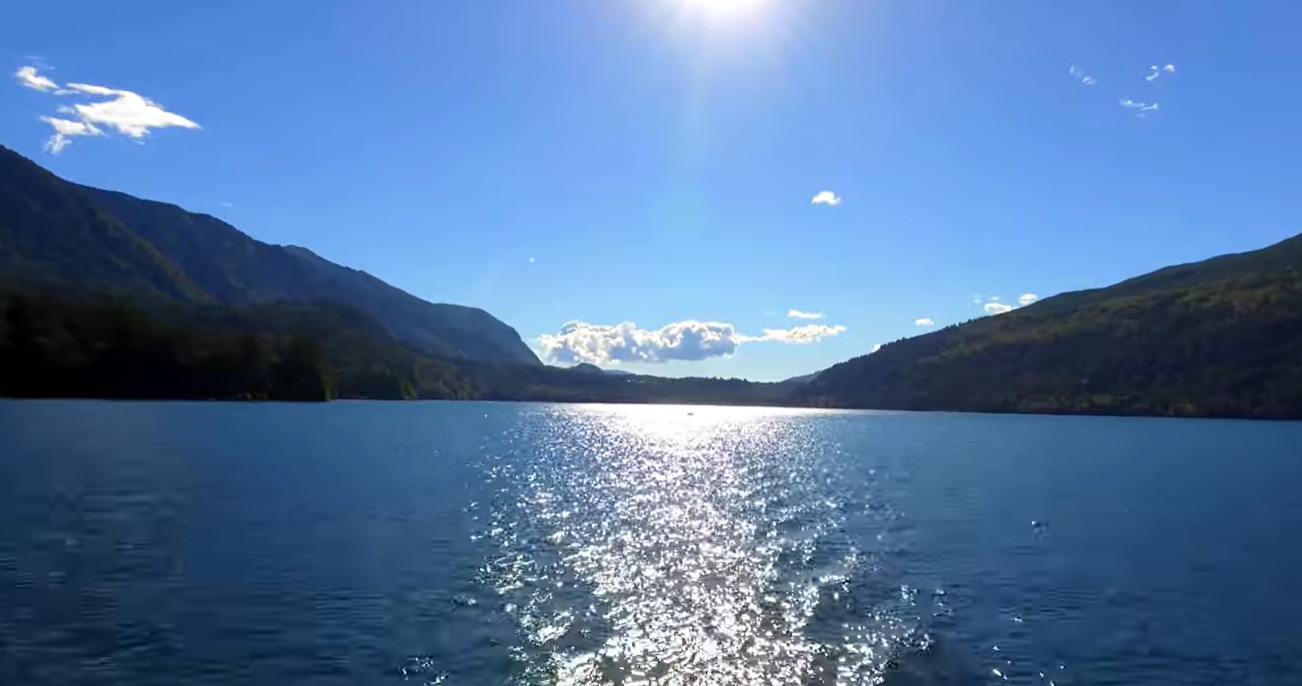 Equipos de emergencia buscan a una menor de 13 años desaparecida en Cultus Lake