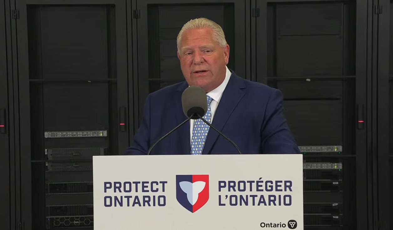 Ontario amenaza con cortar electricidad y minerales críticos a Estados Unidos si Trump insiste con aranceles a Canadá