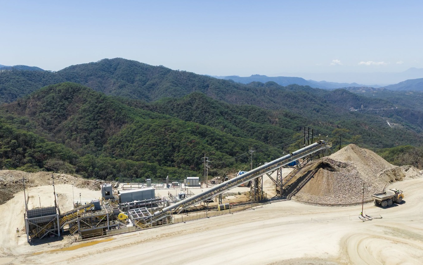Minera canadiense Endeavour Silver Corp. suspende operaciones en México por protestas de la comunidad