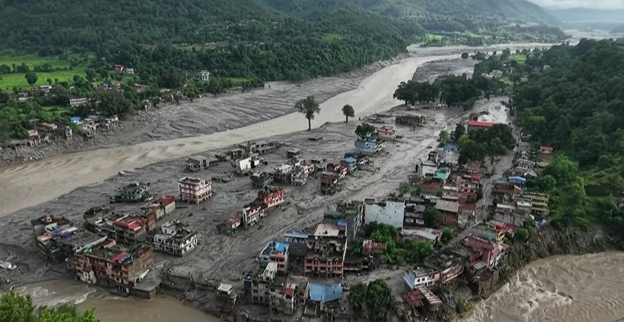 Encuentran sano y salvo a uno de los 30 canadienses desaparecidos en Nepal