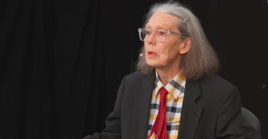 La poetisa canadiense Anne Carson gana el Premio Nobel de Literatura 2026